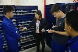 華謀咨詢為某（機械與設備行業）公司進行現場3S打造指導